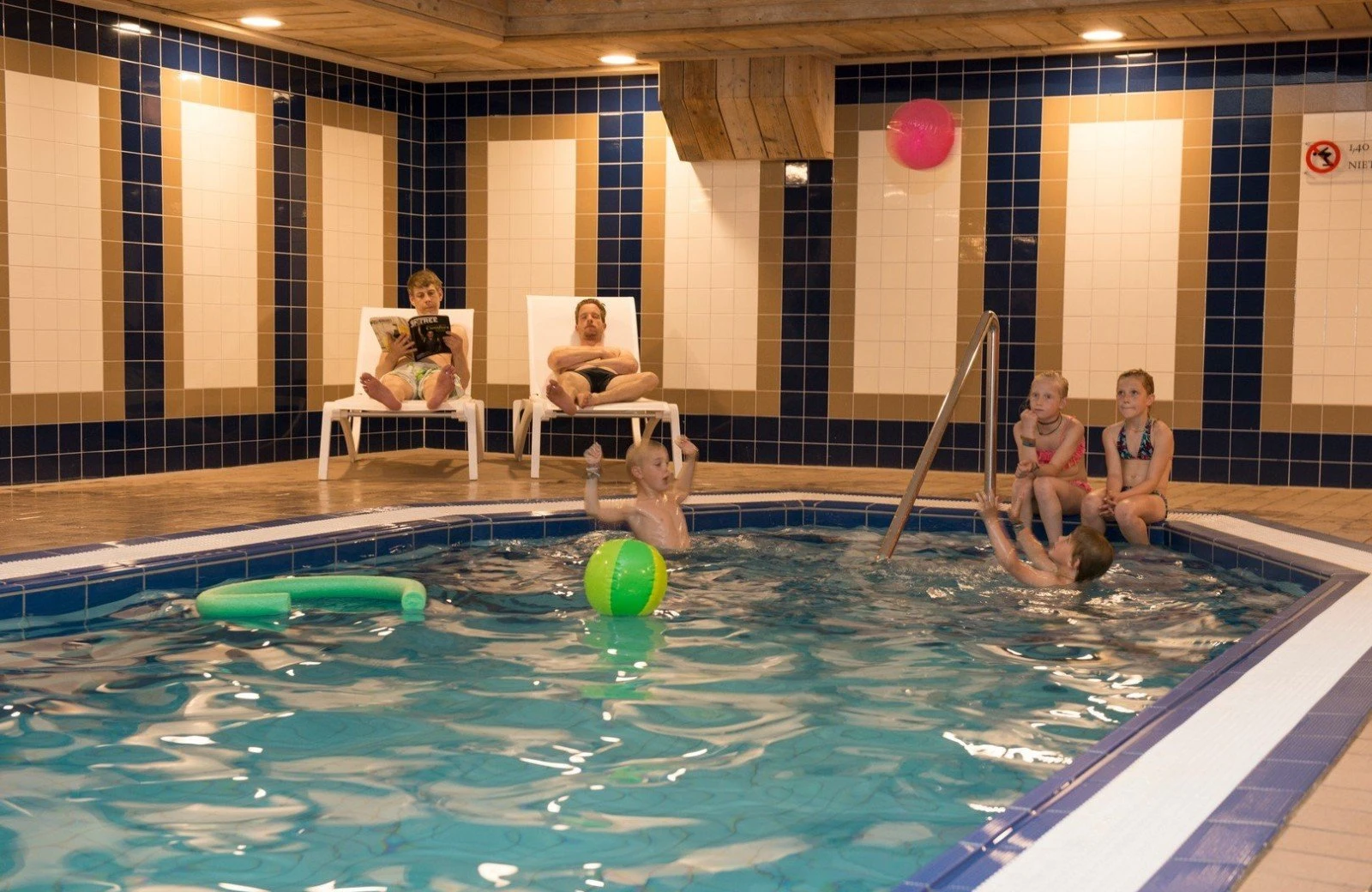 Vakantiehuis met zwembad vlieland